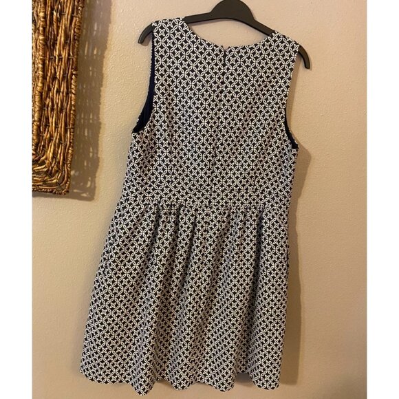 Crown & Ivy Dress Navy Blue White 16 Print A Line Cotton Lined Stretch Washable - Picture 4 of 6